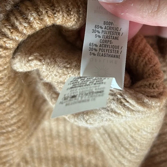 Offline By Aerie Ribbed Cropped Ombré Sweater Hooded Size Small NWT - Picture 4 of 6